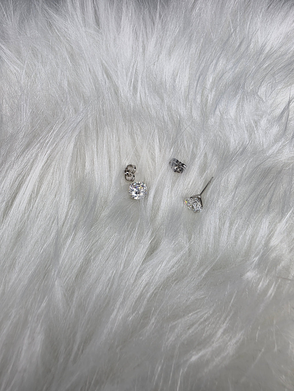 Diamond-Cut Statement Studs