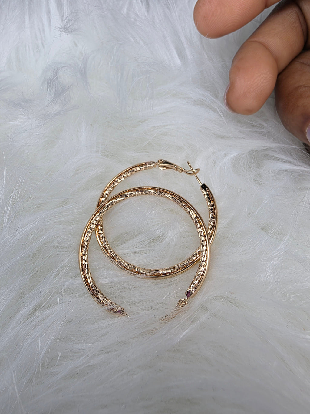 Grid Mesh Gold Hoops