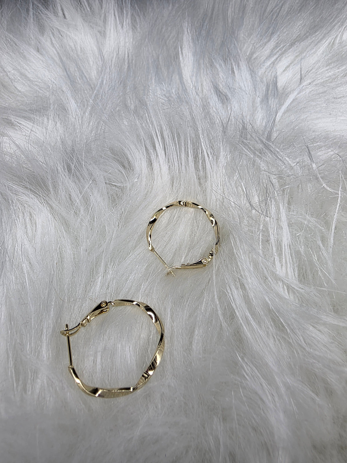 Twisted Wave Sculptural Hoops
